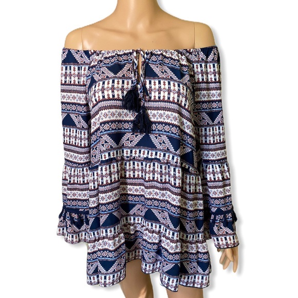 VALERIE STEVENS  boho tassle blouse new - Picture 6 of 7